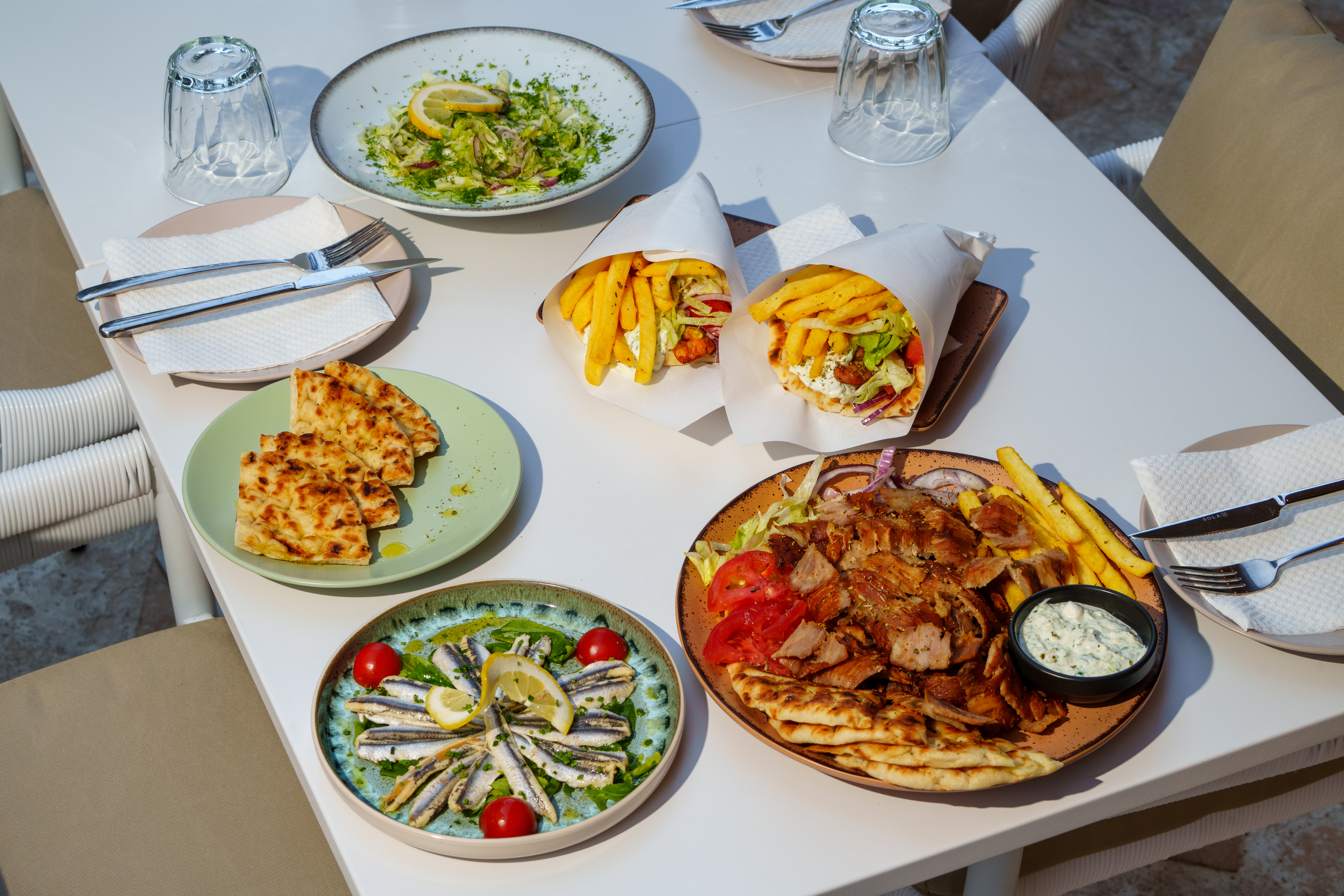The Full Kreta Table